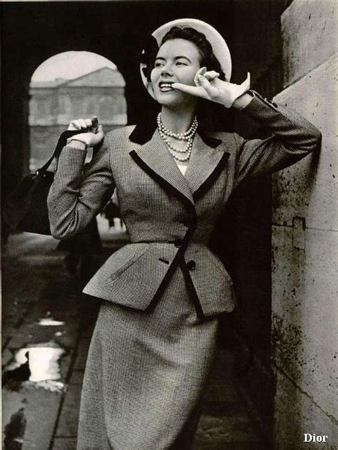 christian dior 1950s fashion.